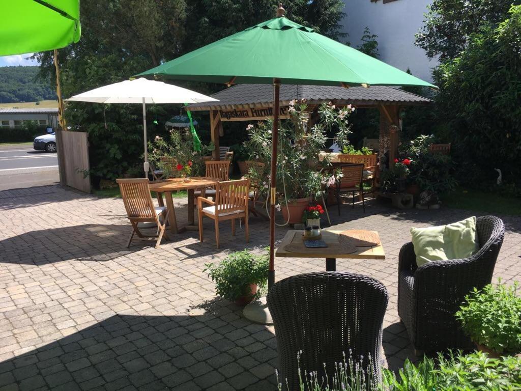 Tektona "Bed & Breakfast" Nidda Exterior foto